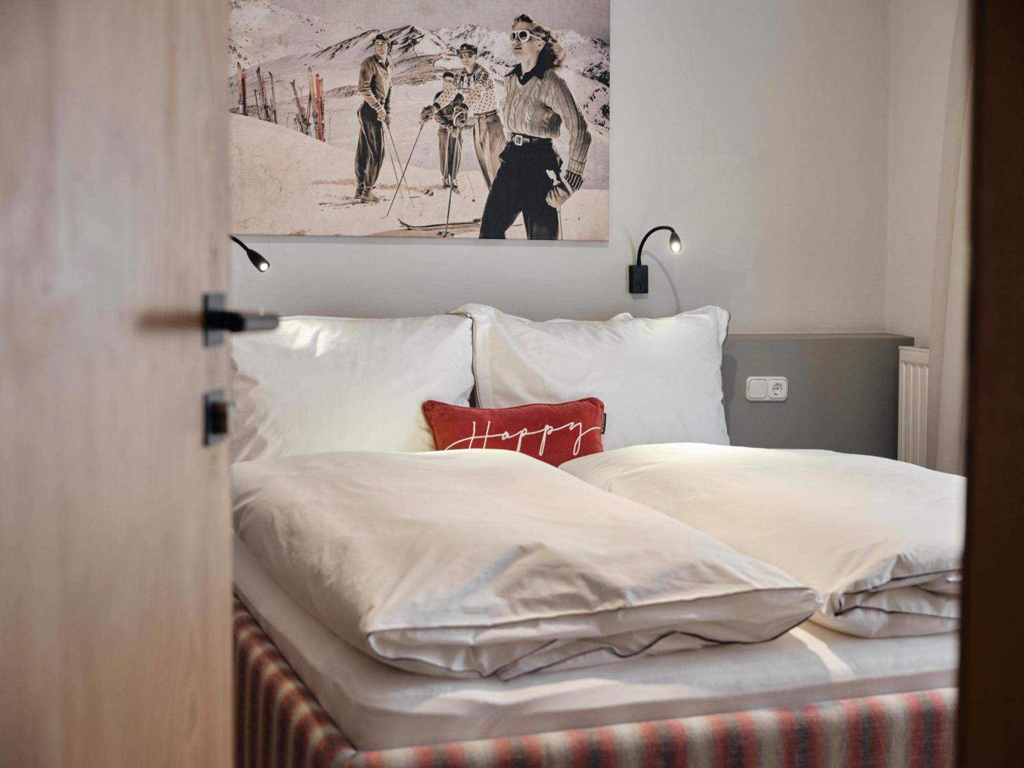 Appartements Erwin & Eleonore Huettl I Нойкирхен-ам-Гросфенедигер Экстерьер фото